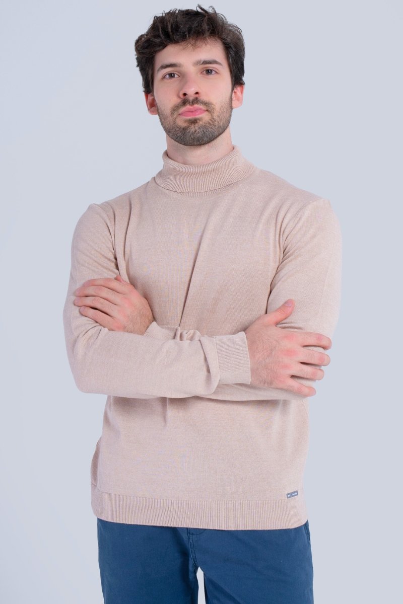 16 sueter masculino malha fina detalhe frente gola role
