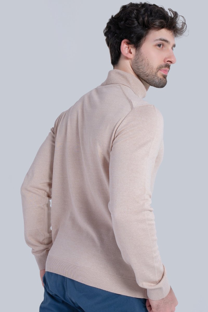 17 sueter masculino malha fina detalhe frente gola role